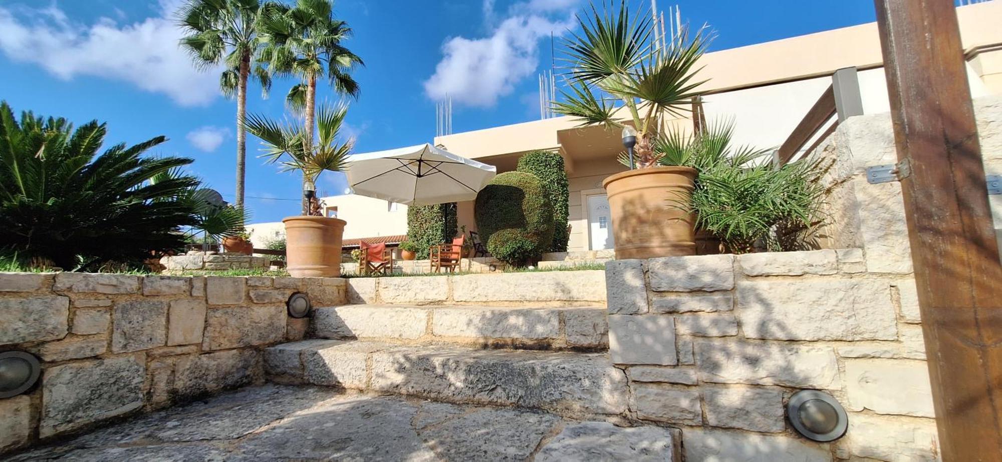 Modern Villa In Chania Perivólia Екстериор снимка